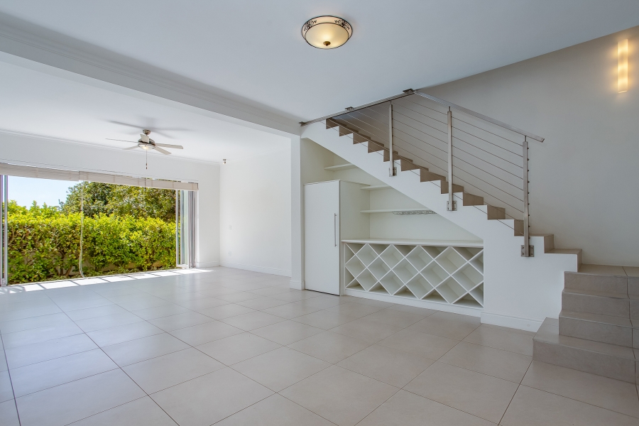 To Let 4 Bedroom Property for Rent in Val De Vie Estate Western Cape